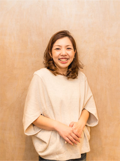 五味 洋子